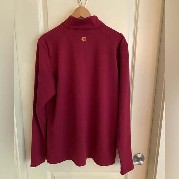 Sherpa outdoor gear XXL zip up top in dark red. - Picture 3 of 6